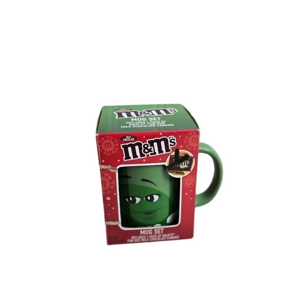 Green M&M mug "Eat Your Heart Out Darling"